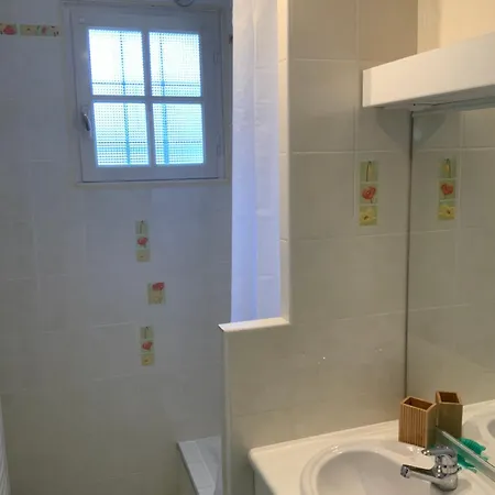 Les Bains *